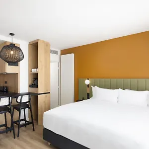 فندق By Marriott Didot Montparnasse, باريس