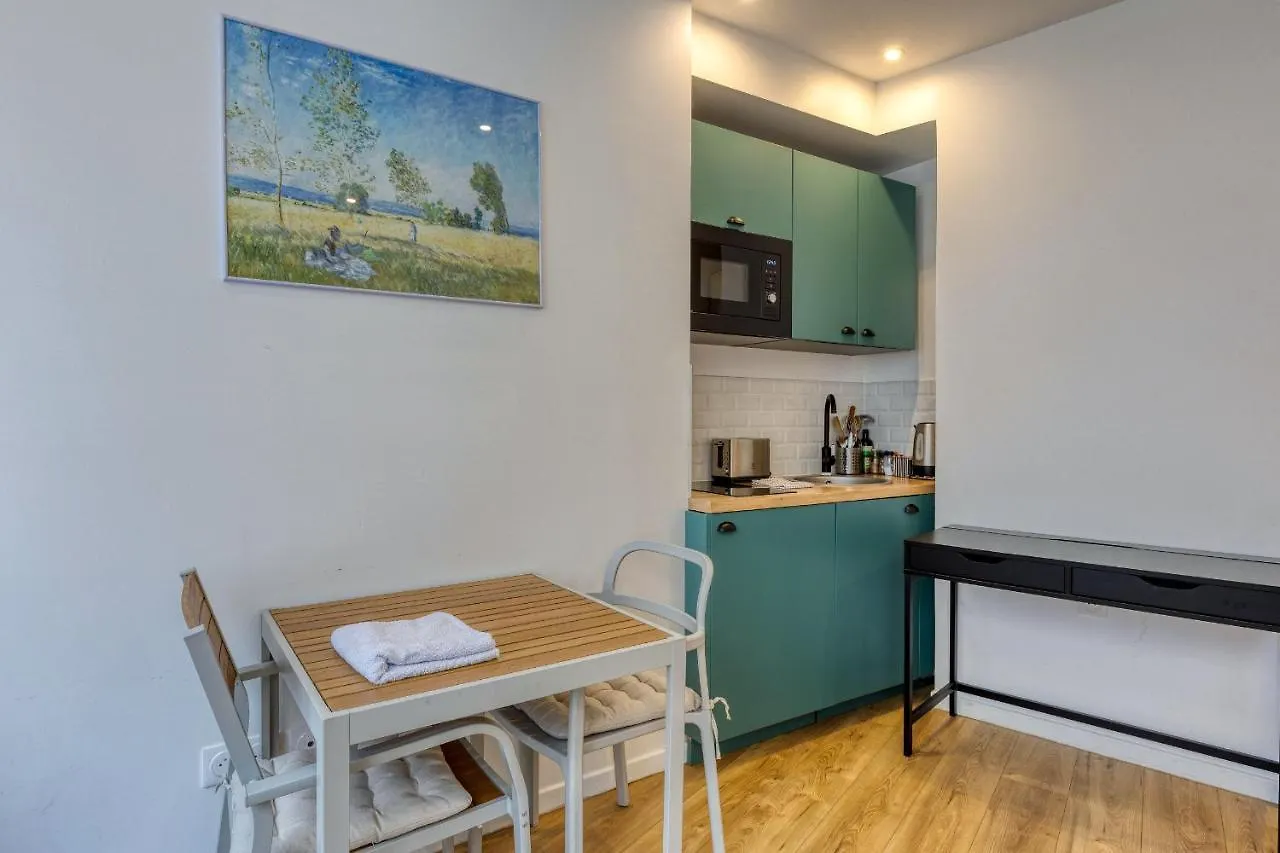Les Vignes De Montmartre - Studio París